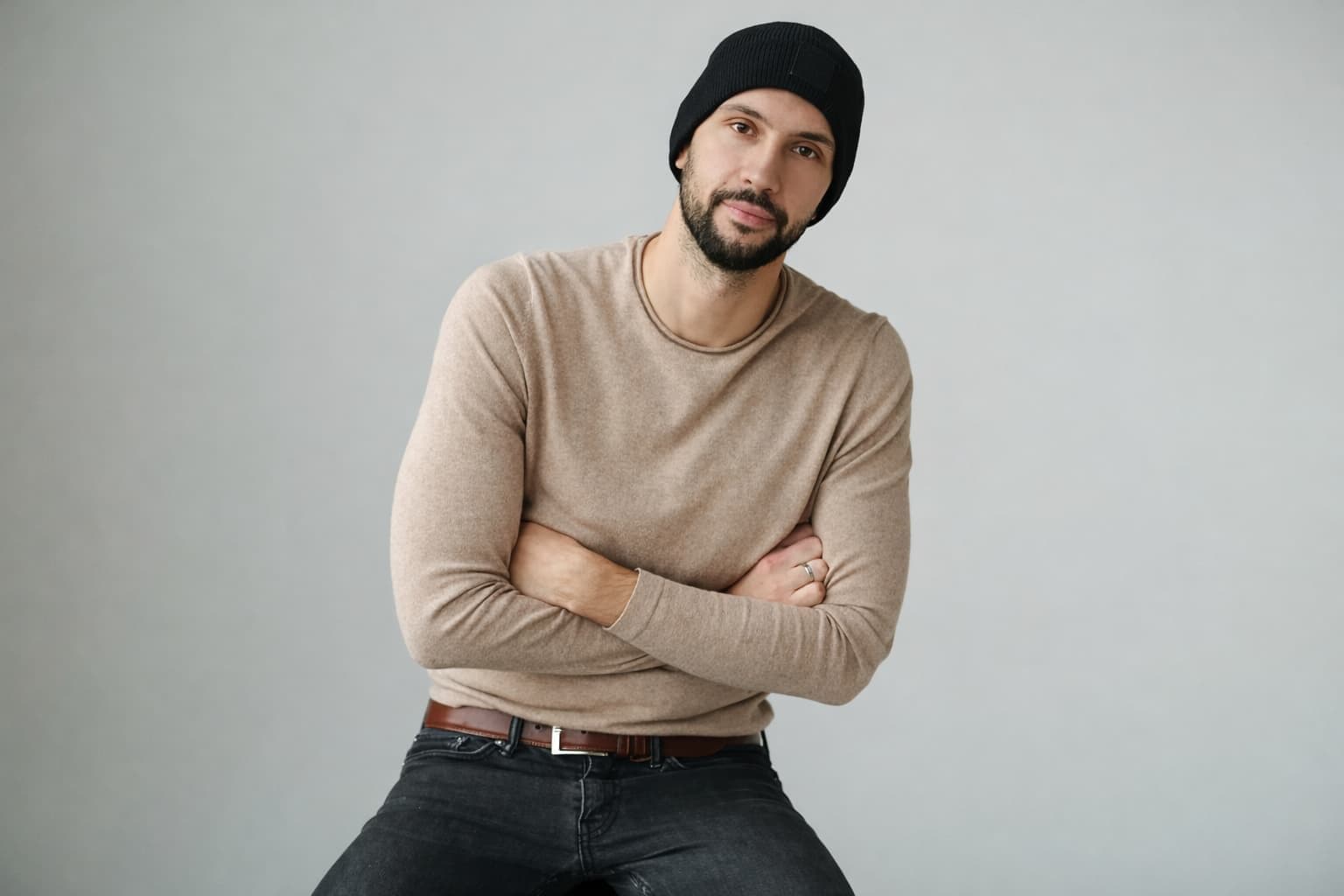 Modern férfi hajvágás casual stílusban budapesti prémium fodrászatban