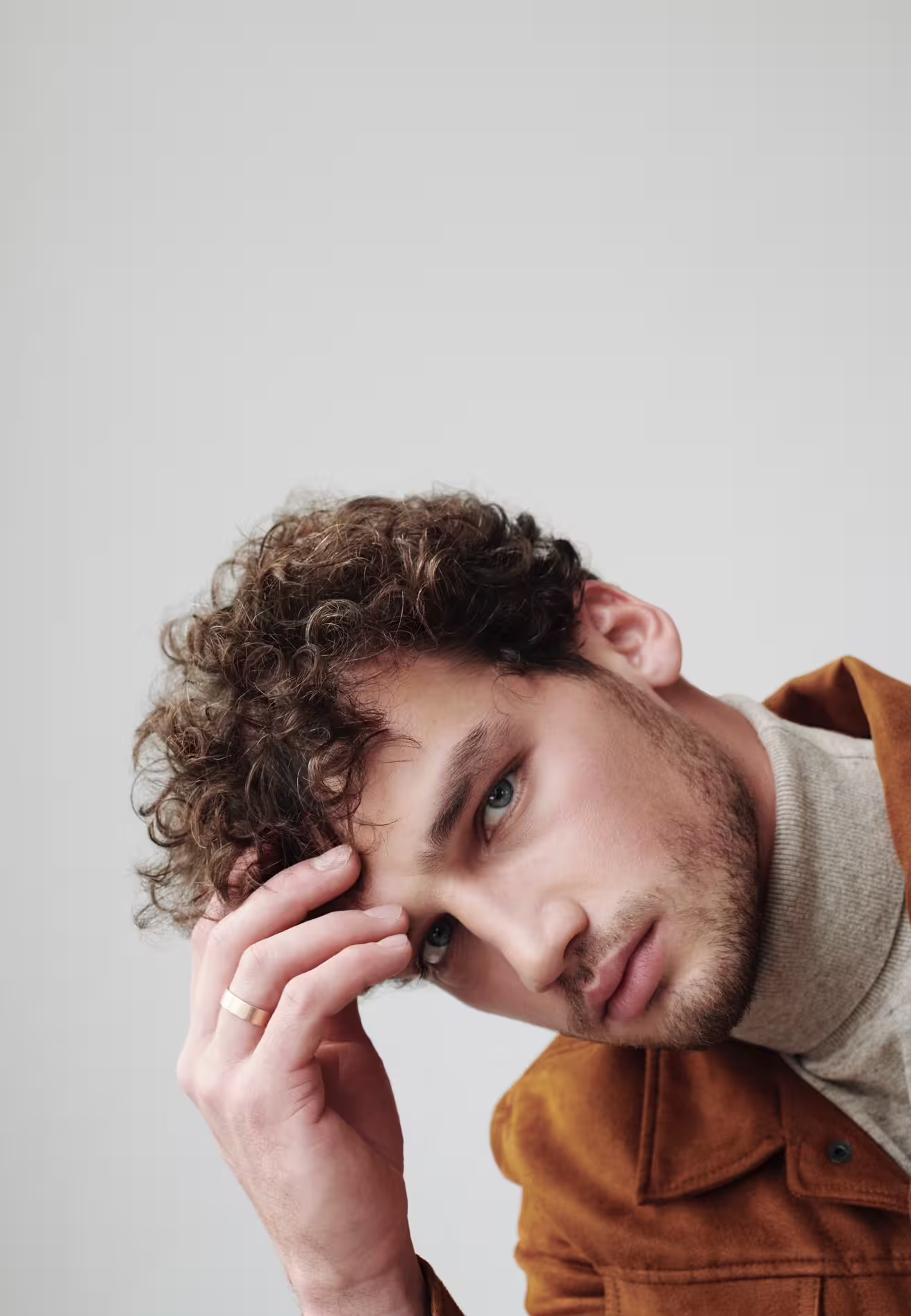 Divat stílusú férfi hajformázás prémium budapesti szalonban